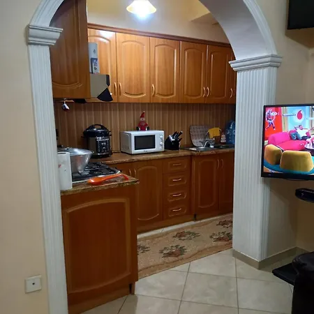 דירה Deon